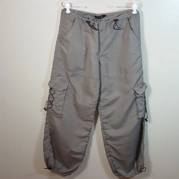 MOTEL Fabio Wide Leg Cargo Trousers in Grey size small - Picture 2 of 14